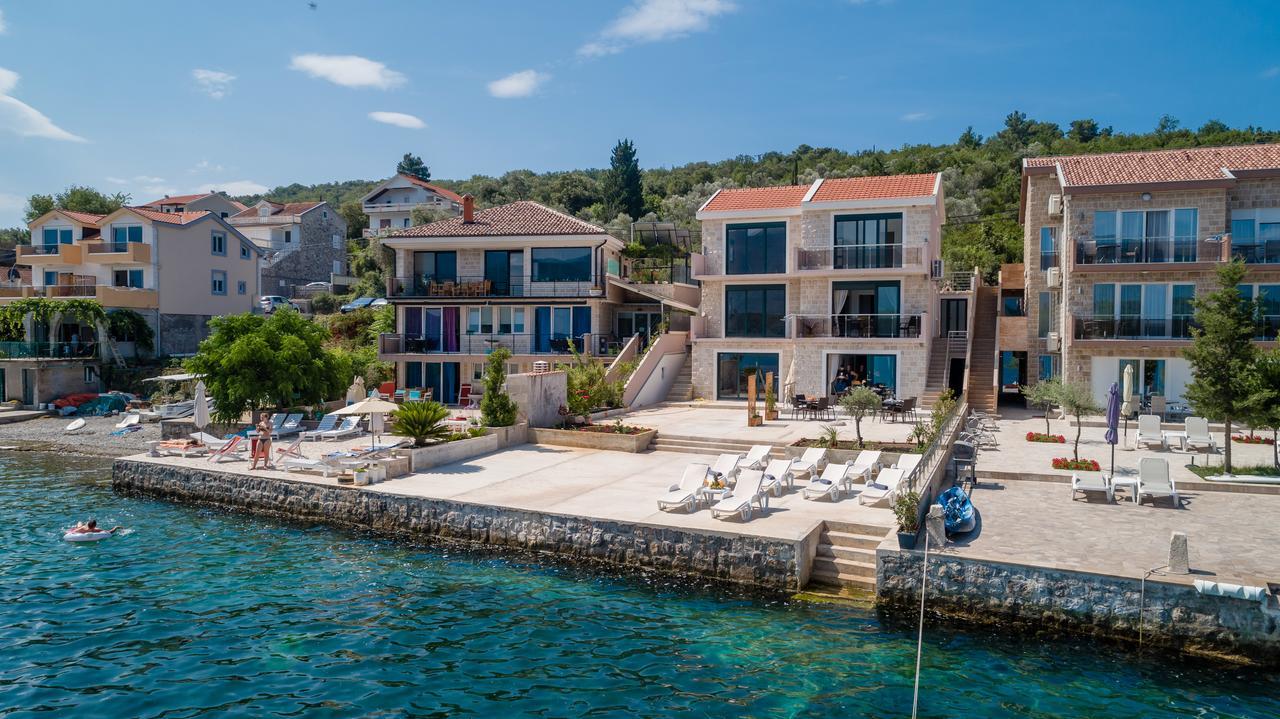 Apartmani Mia Tivat Exterior photo